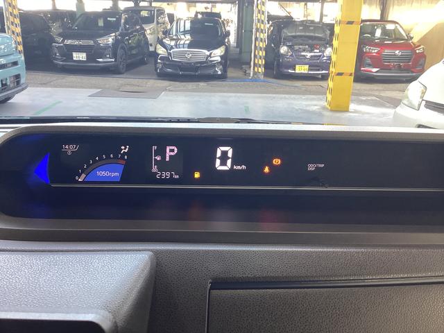 タントカスタムＸ衝突被害軽減ブレーキ　横滑り防止装置　オートハイビーム　アイドリングストップ　ステアリングスイッチ　オートライト　キーフリーシステム　オートエアコン　バックカメラ　マット　バイザー（岐阜県）の中古車