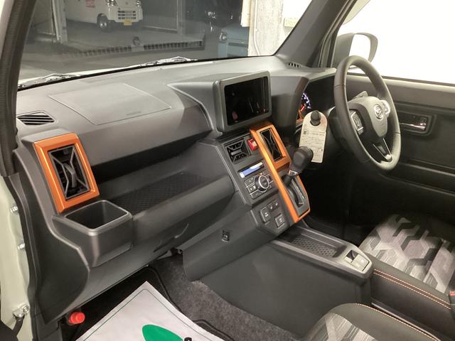 タフトＧ衝突被害軽減ブレーキ　横滑り防止装置　オートハイビーム　アイドリングストップ　ステアリングスイッチ　オートライト　キーフリーシステム　オートエアコン　マット　バイザー（岐阜県）の中古車