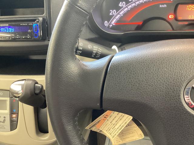 ムーヴX SA衝突被害軽減ブレーキ 横滑り防止装置 アイドリングストップ オートライト キーフリーシステム オートエアコン 社外CDチューナー マット バイザー(岐阜県)の中古車