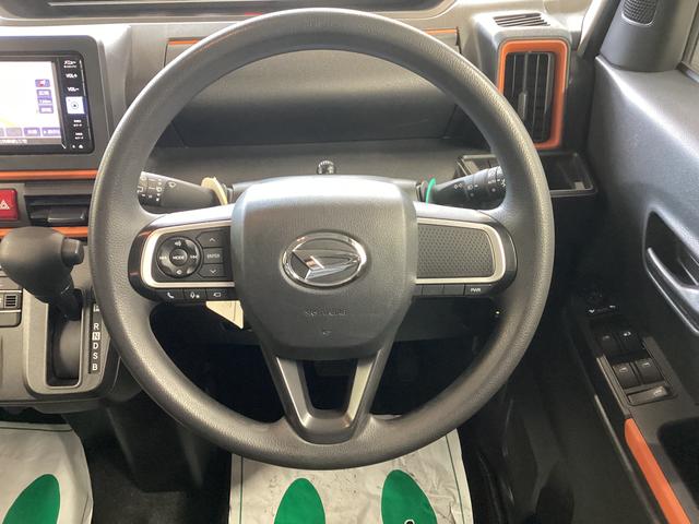 タントファンクロス衝突被害軽減ブレーキ 横滑り防止装置 オートハイビーム アイドリングストップ ステアリングスイッチ オートライト キーフリー オートエアコン ナビ ドラレコ パノラマカメラ ETC マット バイザー(岐阜県)の中古車