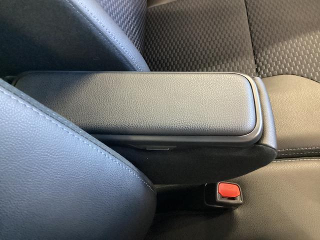 タントカスタムX衝突被害軽減ブレーキ 横滑り防止装置 オートハイビーム アイドリングストップ ステアリングスイッチ オートライト キーフリーシステム オートエアコン ディスプレイオーディオ(岐阜県)の中古車