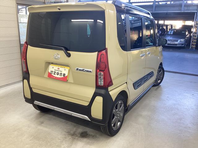 タントファンクロスターボ衝突被害軽減ブレーキ 横滑り防止装置 オートハイビーム アイドリングストップ ステアリングスイッチ オートライト キーフリーシステム オートエアコン ナビ ドラレコ パノラマカメラ ETC マット(岐阜県)の中古車