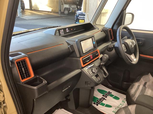 タントファンクロスターボ衝突被害軽減ブレーキ 横滑り防止装置 オートハイビーム アイドリングストップ ステアリングスイッチ オートライト キーフリーシステム オートエアコン ナビ ドラレコ パノラマカメラ ETC マット(岐阜県)の中古車