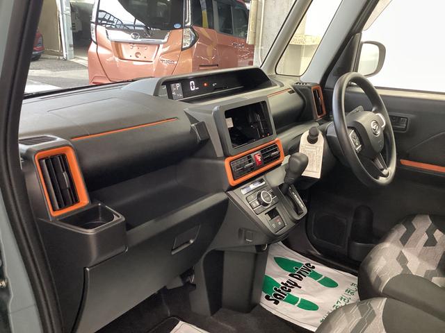 タントファンクロス衝突被害軽減ブレーキ　横滑り防止装置　オートハイビーム　アイドリングストップ　ステアリングスイッチ　オートライト　キーフリーシステム　オートエアコン　パノラマカメラ　マット　バイザー（岐阜県）の中古車