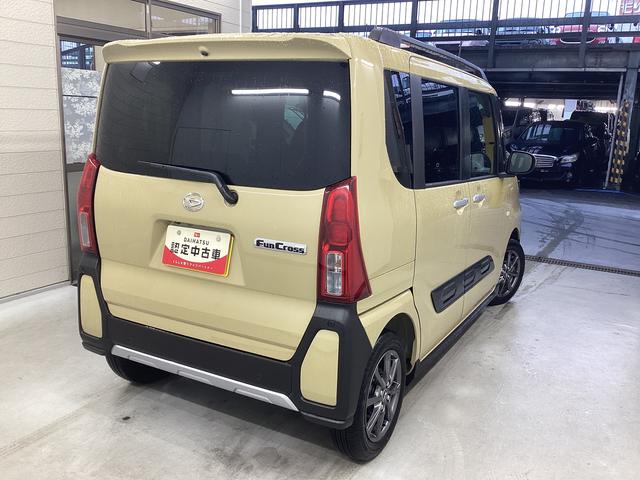 タントファンクロス衝突被害軽減ブレーキ　横滑り防止装置　オートハイビーム　アイドリングストップ　ステアリングスイッチ　オートライト　キーフリーシステム　オートエアコン　ディスプレイオーディオ　バックカメラ（岐阜県）の中古車