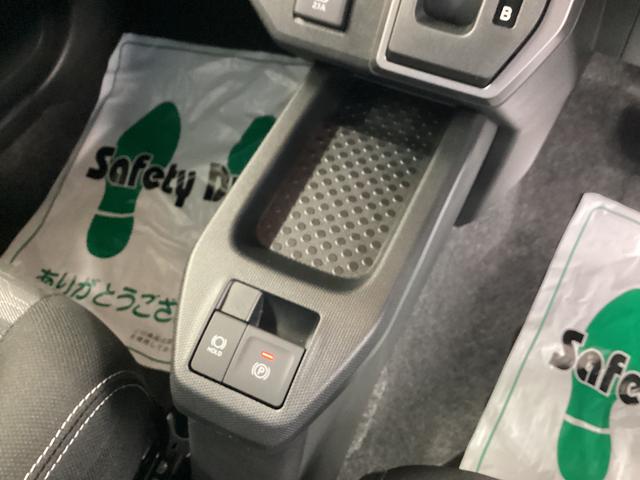 タフトＧ　クロムベンチャー衝突被害軽減ブレーキ　横滑り防止装置　オートハイビーム　アイドリングストップ　ステアリングスイッチ　オートライト　キーフリーシステム　オートエアコン　パノラマカメラ（岐阜県）の中古車