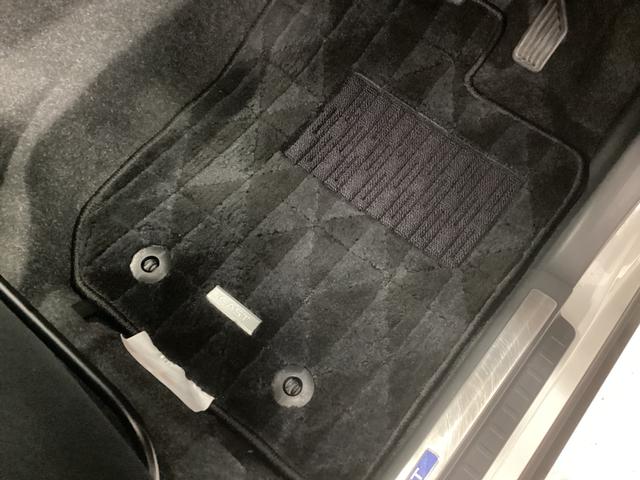 キャストアクティバＧ　ターボ　ＳＡII衝突被害軽減ブレーキ　横滑り防止装置　４ＷＤ　アイドリングストップ　ステアリングスイッチ　オートライト　キーフリーシステム　オートエアコン　ナビ　バックカメラ　マット　バイザー（岐阜県）の中古車