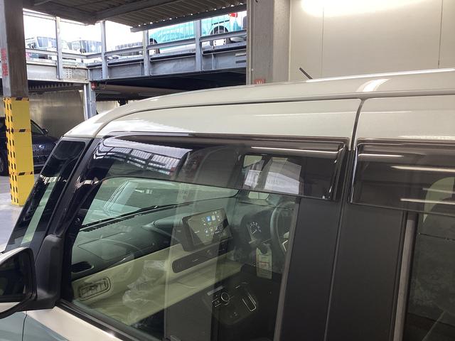 ムーヴキャンバスストライプスＧ衝突被害軽減ブレーキ　横滑り防止装置　オートハイビーム　アイドリングストップ　ステアリングスイッチ　オートライト　キーフリー　ディスプレイオーディオ　ドラレコ　バックカメラ　ＥＴＣ　マット　バイザー（岐阜県）の中古車