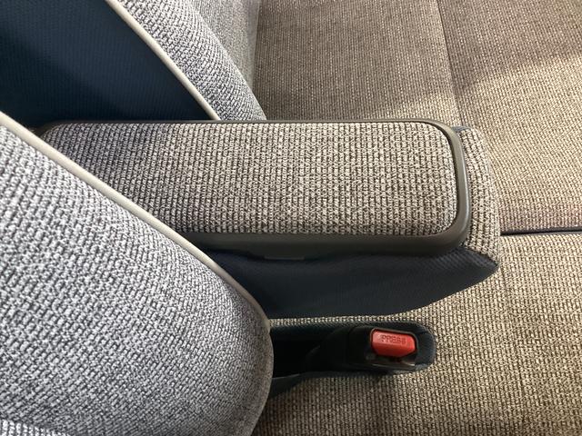 ムーヴキャンバスストライプスＧ衝突被害軽減ブレーキ　横滑り防止装置　オートハイビーム　アイドリングストップ　ステアリングスイッチ　オートライト　キーフリー　ディスプレイオーディオ　ドラレコ　バックカメラ　ＥＴＣ　マット　バイザー（岐阜県）の中古車