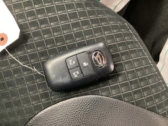 タントカスタムＲＳスタイルセレクション衝突被害軽減ブレーキ　横滑り防止装置　オートハイビーム　アイドリングストップ　ステアリングスイッチ　オートライト　キーフリーム　オートエアコン　ナビ　ドラレコ　バックカメラ　ＥＴＣ　マット　バイザー（岐阜県）の中古車