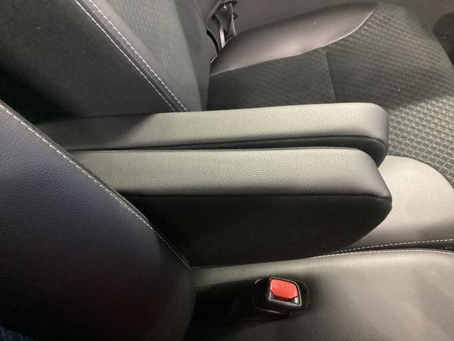 タントカスタムＲＳスタイルセレクション衝突被害軽減ブレーキ　横滑り防止装置　オートハイビーム　アイドリングストップ　ステアリングスイッチ　オートライト　キーフリー　オートエアコン　ナビ　パノラマカメラ　ドラレコ　ＥＴＣ　マット　バイザー（岐阜県）の中古車