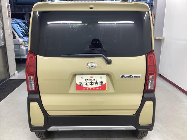 タントファンクロス衝突被害軽減ブレーキ　横滑り防止装置　オートハイビーム　アイドリングストップ　ステアリングスイッチ　オートライト　キーフリーシステム　オートエアコン　パノラマカメラ（岐阜県）の中古車