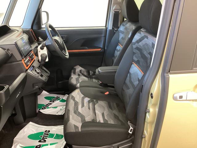 タントファンクロス衝突被害軽減ブレーキ 横滑り防止装置 4WD オートハイビーム アイドリングストップ ステアリングスイッチ オートライト キーフリーシステム オートエアコン ディスプレイオーディオ バックカメラ(岐阜県)の中古車