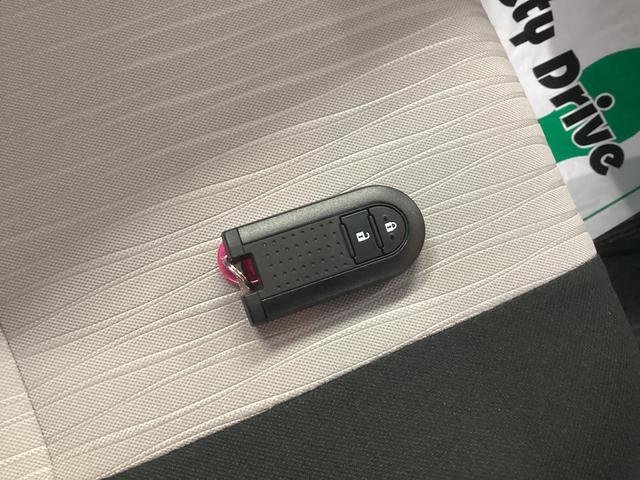 ミライースＧ　ＳＡIII衝突被害軽減ブレーキ　横滑り防止装置　オートハイビーム　アイドリングストップ　オートライト　キーフリーシステム　オートエアコン　ナビ　ドラレコ　バックカメラ　ＥＴＣ　マット（岐阜県）の中古車