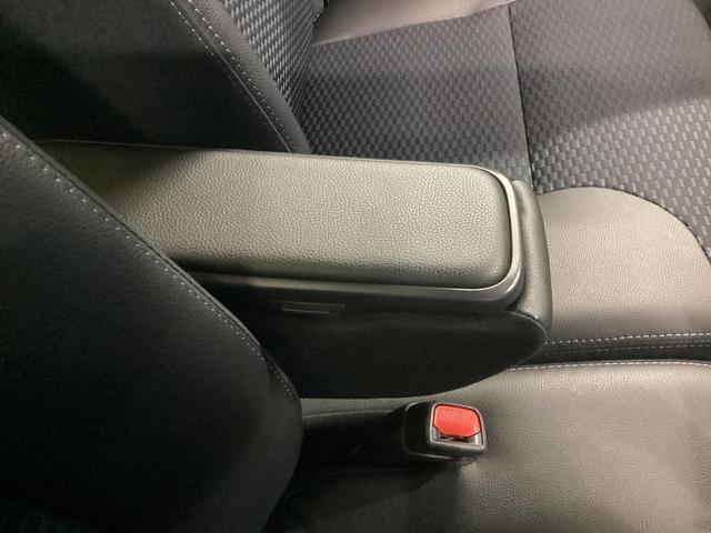 タントカスタムX衝突被害軽減ブレーキ 横滑り防止装置 オートハイビーム アイドリングストップ ステアリングスイッチ オートライト キーフリーシステム オートエアコン パノラマカメラ マット バイザー(岐阜県)の中古車