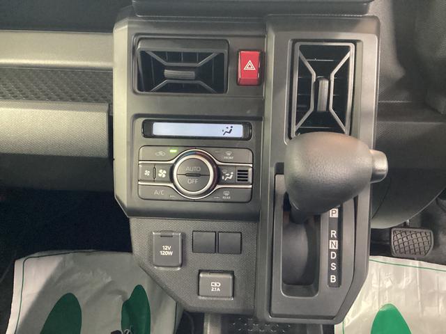 タフトX衝突被害軽減ブレーキ 横滑り防止装置 オートハイビーム アイドリングストップ ステアリングスイッチ オートライト キーフリーシステム オートエアコン パノラマカメラ マット バックカメラ(岐阜県)の中古車