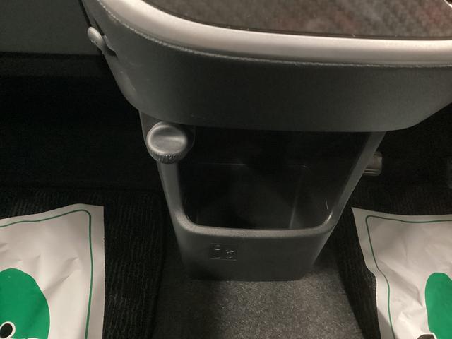 ムーヴカスタム　ＲＳ　ハイパーＳＡII衝突被害軽減ブレーキ　横滑り防止装置　４ＷＤ　アイドリングストップ　ステアリングスイッチ　オートライト　キーフリーシステム　オートエアコン　ナビ　ドラレコ　バックカメラ　ＥＴＣ　マット　バイザー（岐阜県）の中古車