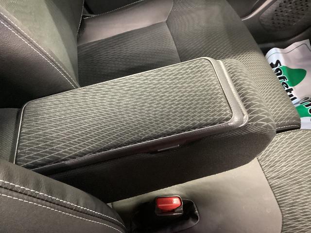 ムーヴカスタム　ＲＳ　ハイパーＳＡII衝突被害軽減ブレーキ　横滑り防止装置　４ＷＤ　アイドリングストップ　ステアリングスイッチ　オートライト　キーフリーシステム　オートエアコン　ナビ　ドラレコ　バックカメラ　ＥＴＣ　マット　バイザー（岐阜県）の中古車