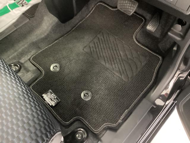 タントカスタムＸ衝突被害軽減ブレーキ　横滑り防止装置　オートハイビーム　アイドリングストップ　ステアリングスイッチ　オートライト　キーフリーシステム　オートエアコン　パノラマカメラ　マット　バイザー（岐阜県）の中古車