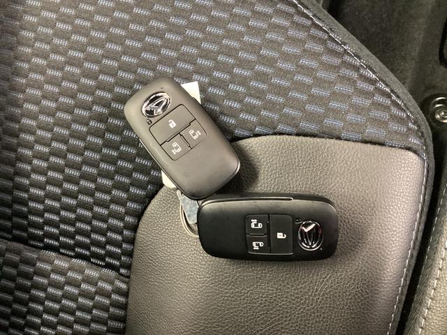 タントカスタムＸ衝突被害軽減ブレーキ　横滑り防止装置　オートハイビーム　アイドリングストップ　ステアリングスイッチ　オートライト　キーフリーシステム　オートエアコン　パノラマカメラ　マット　バイザー（岐阜県）の中古車