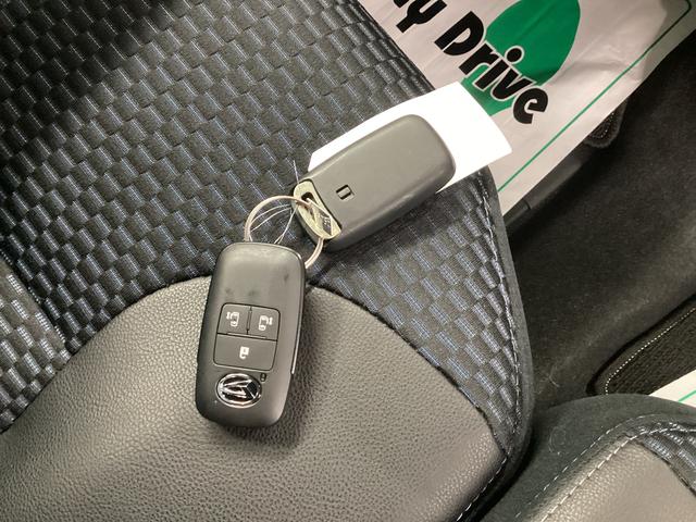 タントカスタムRS衝突被害軽減ブレーキ 横滑り防止装置 オートハイビーム アイドリングストップ ステアリングスイッチ オートライト キーフリー オートエアコン ナビ ドラレコ パノラマカメラ ETC マット バイザー(岐阜県)の中古車