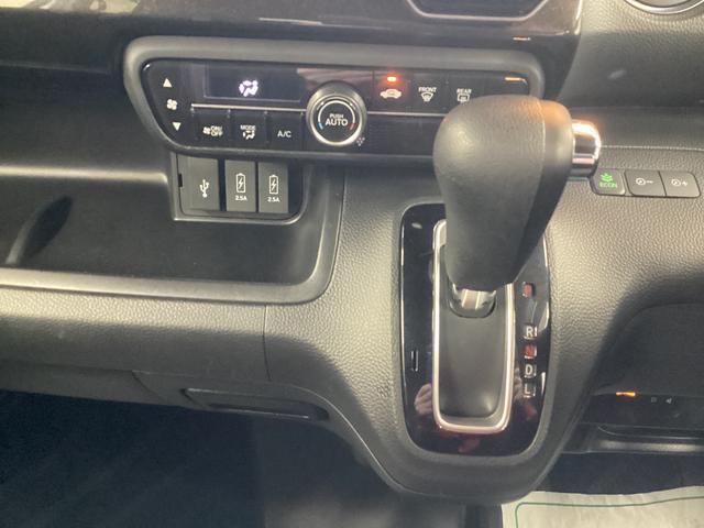 Ｎ−ＢＯＸカスタムＧ・ＥＸホンダセンシング衝突被害軽減ブレーキ　横滑り防止装置　オートライト　キーフリーシステム　オートエアコン　ナビ　バックカメラ　ＥＴＣ　社外ドラレコ　マット　バイザー（岐阜県）の中古車