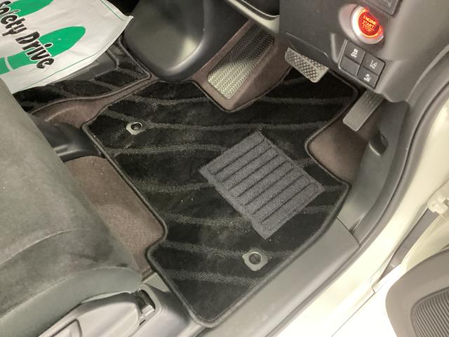 Ｎ−ＢＯＸカスタムＧ・ＥＸホンダセンシング衝突被害軽減ブレーキ　横滑り防止装置　オートライト　キーフリーシステム　オートエアコン　ナビ　バックカメラ　ＥＴＣ　社外ドラレコ　マット　バイザー（岐阜県）の中古車