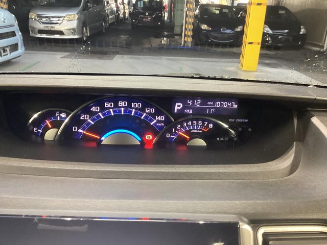 タントカスタムＲＳ　ＳＡ衝突被害軽減ブレーキ　横滑り防止装置　アイドリングストップ　ステアリングスイッチ　オートライト　キーフリー　オートエアコン　ナビ　ドラレコ　バックカメラ　ＥＴＣ　マット　バイザー（岐阜県）の中古車