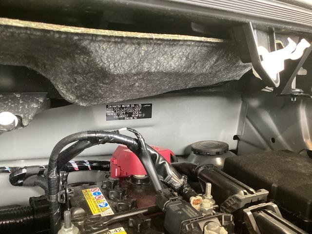 タントＸ衝突被害軽減ブレーキ　横滑り防止装置　オートハイビーム　アイドリングストップ　ステアリングスイッチ　オートライト　キーフリーシステム　オートエアコン　バックカメラ（岐阜県）の中古車