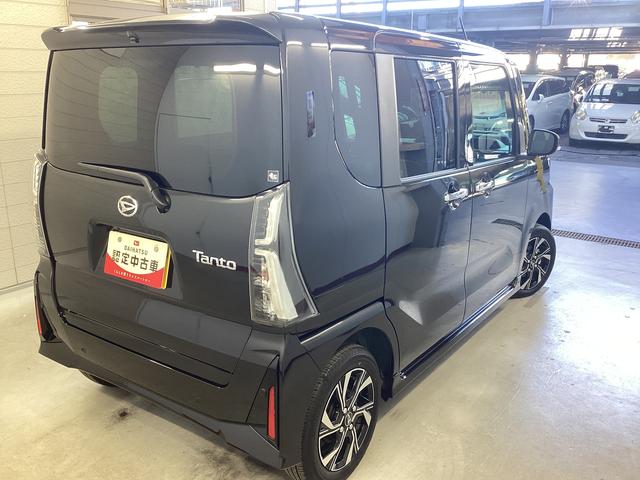 タントカスタムＸ衝突被害軽減ブレーキ　横滑り防止装置　オートハイビーム　アイドリングストップ　ステアリングスイッチ　オートライト　キーフリーシステム　オートエアコン　ディスプレイオーディオ　バックカメラ（岐阜県）の中古車