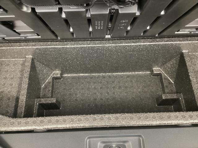 タントカスタムＸ衝突被害軽減ブレーキ　横滑り防止装置　オートハイビーム　アイドリングストップ　ステアリングスイッチ　オートライト　キーフリーシステム　オートエアコン　ディスプレイオーディオ　バックカメラ（岐阜県）の中古車