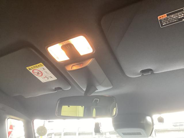 タントカスタムＸ衝突被害軽減ブレーキ　横滑り防止装置　４ＷＤ　オートハイビーム　アイドリングストップ　ステアリングスイッチ　オートライト　キーフリーシステム　オートエアコン　ナビ　ドラレコ　パノラマカメラ　ＥＴＣ（岐阜県）の中古車