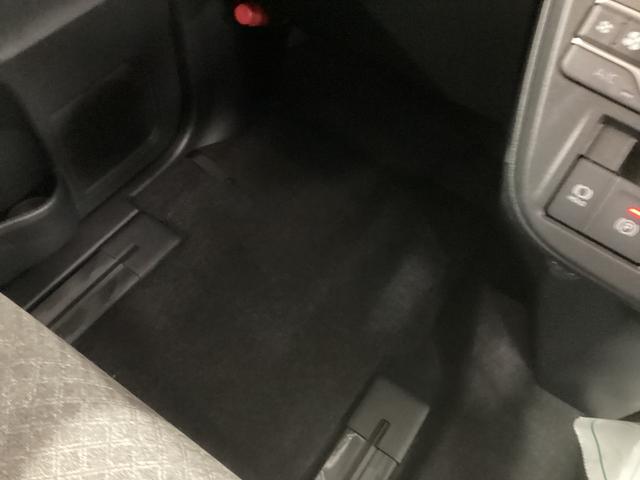 タントX衝突被害軽減ブレーキ 横滑り防止装置 オートハイビーム アイドリングストップ ステアリングスイッチ オートライト キーフリーシステム オートエアコン バックカメラ(岐阜県)の中古車