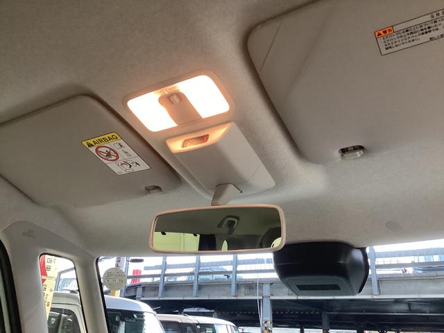 タントX衝突被害軽減ブレーキ 横滑り防止装置 オートハイビーム アイドリングストップ ステアリングスイッチ オートライト キーフリーシステム オートエアコン バックカメラ(岐阜県)の中古車