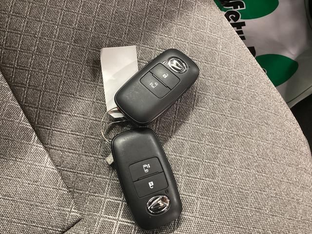 タントX衝突被害軽減ブレーキ 横滑り防止装置 オートハイビーム アイドリングストップ ステアリングスイッチ オートライト キーフリーシステム オートエアコン バックカメラ(岐阜県)の中古車