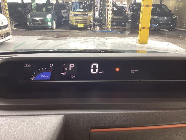 タントファンクロスターボ衝突被害軽減ブレーキ 横滑り防止装置 オートハイビーム アイドリングストップ ステアリングスイッチ オートライト キーフリーシステム オートエアコン パノラマカメラ(岐阜県)の中古車