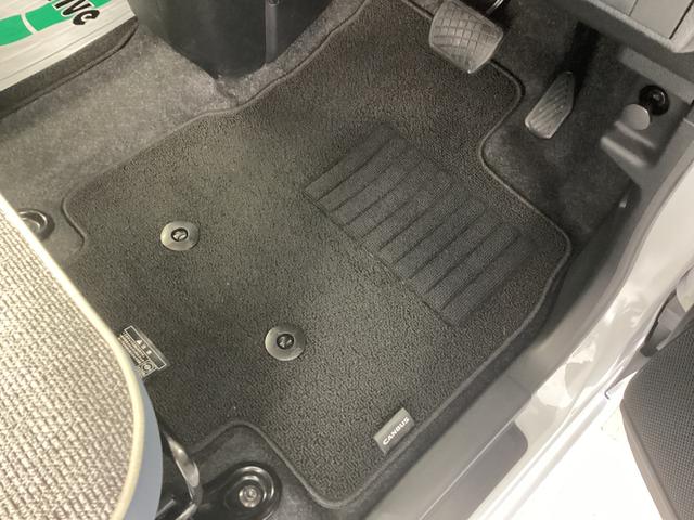 ムーヴキャンバスストライプスＧ衝突被害軽減ブレーキ　横滑り防止装置　オートハイビーム　アイドリングストップ　ステアリングスイッチ　オートライト　キーフリーシステム　オートエアコン　バックカメラ　マット　バイザー（岐阜県）の中古車