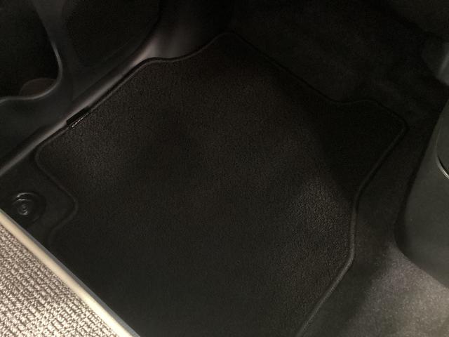 ムーヴキャンバスストライプスＧ衝突被害軽減ブレーキ　横滑り防止装置　オートハイビーム　アイドリングストップ　ステアリングスイッチ　オートライト　キーフリーシステム　オートエアコン　バックカメラ　マット　バイザー（岐阜県）の中古車