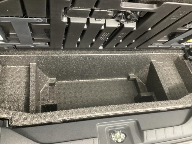 タントカスタムＲＳ衝突被害軽減ブレーキ　横滑り防止装置　オートハイビーム　アイドリングストップ　ステアリングスイッチ　オートライト　キーフリーシステム　オートエアコン　ディスプレイオーディオ　バックカメラ（岐阜県）の中古車