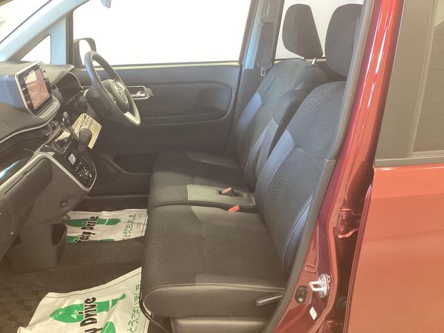 ムーヴカスタム　Ｘ　ハイパーＳＡII衝突被害軽減ブレーキ　横滑り防止装置　アイドリングストップ　ステアリングスイッチ　オートライト　キーフリーシステム　オートエアコン　ナビ　ドラレコ　バックカメラ　マット　バイザー（岐阜県）の中古車