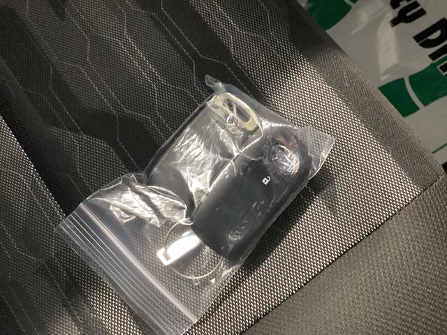 タフトＸ衝突被害軽減ブレーキ　横滑り防止装置　オートハイビーム　アイドリングストップ　ステアリングスイッチ　オートライト　キーフリーシステム　オートエアコン　ナビ　ドラレコ　バックカメラ　ＥＴＣ　マット（岐阜県）の中古車