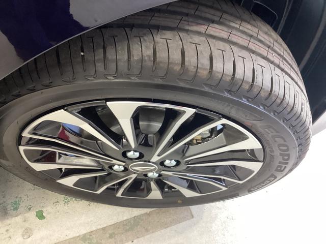 タントカスタムＲＳ衝突被害軽減ブレーキ　横滑り防止装置　オートハイビーム　アイドリングストップ　ステアリングスイッチ　オートライト　キーフリーシステム　オートエアコン　ディスプレイオーディオ　バックカメラ（岐阜県）の中古車