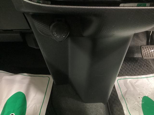 タントカスタムＲＳ衝突被害軽減ブレーキ　横滑り防止装置　オートハイビーム　アイドリングストップ　ステアリングスイッチ　オートライト　キーフリーシステム　オートエアコン　ナビ　ドラレコ　パノラマカメラ　マット　バイザー（岐阜県）の中古車