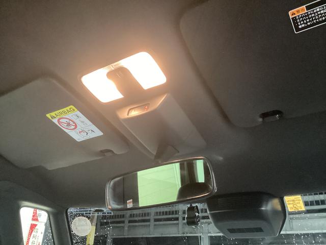 タントカスタムＲＳ衝突被害軽減ブレーキ　横滑り防止装置　オートハイビーム　アイドリングストップ　ステアリングスイッチ　オートライト　キーフリーシステム　オートエアコン　ナビ　ドラレコ　パノラマカメラ　マット　バイザー（岐阜県）の中古車