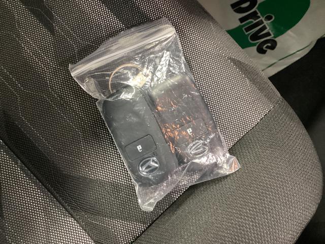 タフトX衝突被害軽減ブレーキ 横滑り防止装置 4WD オートハイビーム アイドリングストップ ステアリングスイッチ オートライト キーフリーシステム オートエアコン ナビ ドラレコ ETC マット(岐阜県)の中古車