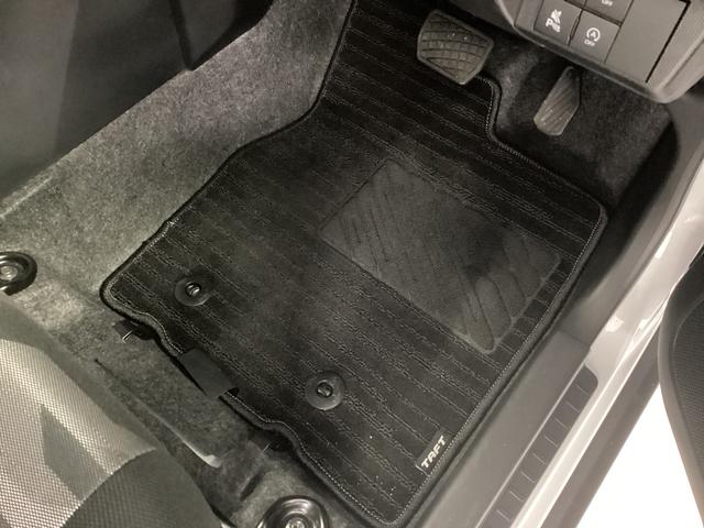 タフトＧ　ダーククロムベンチャー衝突被害軽減ブレーキ　横滑り防止装置　オートハイビーム　アイドリングストップ　ステアリングスイッチ　オートライト　キーフリーシステム　オートエアコン　ナビ　ドラレコ　ＥＴＣ　マット（岐阜県）の中古車