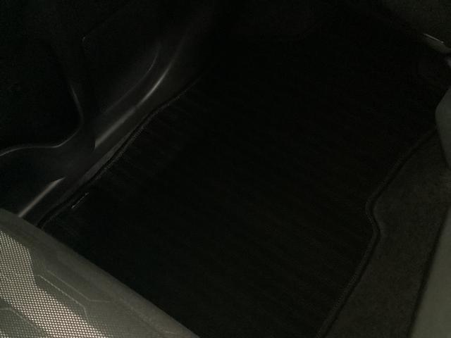 タフトＧ　ダーククロムベンチャー衝突被害軽減ブレーキ　横滑り防止装置　オートハイビーム　アイドリングストップ　ステアリングスイッチ　オートライト　キーフリーシステム　オートエアコン　ナビ　ドラレコ　ＥＴＣ　マット（岐阜県）の中古車