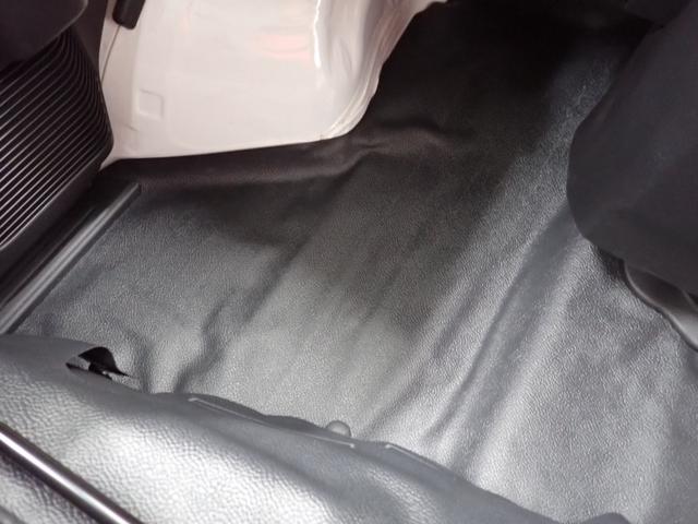 ハイゼットカーゴＤＸ衝突被害軽減ブレーキ　横滑り防止装置　４ＷＤ　ＣＶＴ　エアコン　パワステ　ラジオ　オートハイビーム　アイドリングストップ　オートライト（岐阜県）の中古車