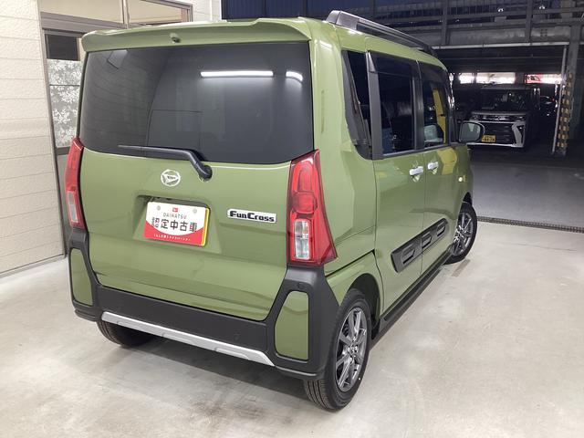 タントファンクロス衝突被害軽減ブレーキ 横滑り防止装置 オートハイビーム アイドリングストップ ステアリングスイッチ オートライト キーフリーシステム オートエアコン パノラマカメラ マット バイザー(岐阜県)の中古車