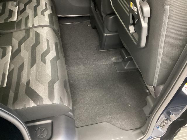 タントファンクロスターボ衝突被害軽減ブレーキ　横滑り防止装置　オートハイビーム　アイドリングストップ　ステアリングスイッチ　オートライト　キーフリーシステム　オートエアコン（岐阜県）の中古車